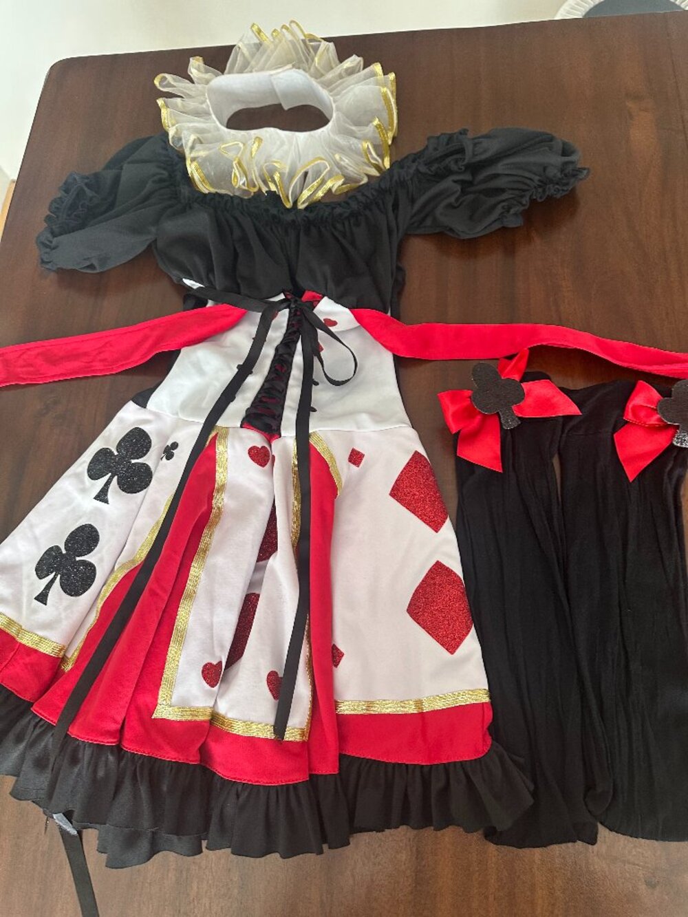 Leg Avenue Pretty Playing Card Queen of Hearts Costume Set M/L